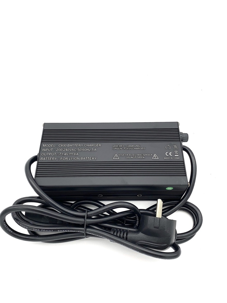 [LU15] Chargeur Luqy 6A